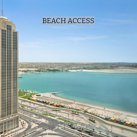 Wyndham Grand Doha West Bay Beach Exterior photo Beach access