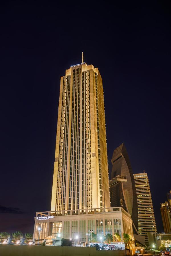 Wyndham Grand Doha West Bay Beach Exterior photo The Four Seasons Hotel, Bangkok