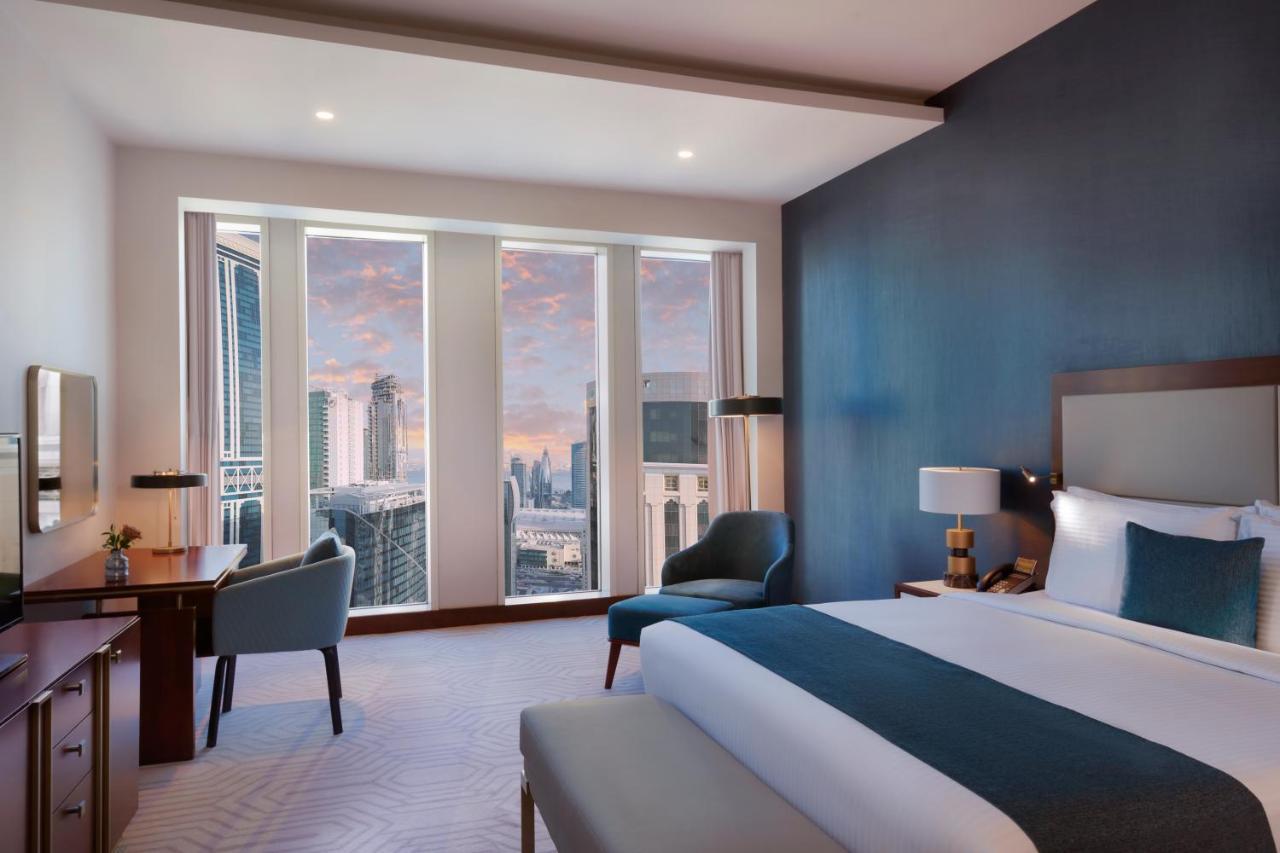 Wyndham Grand Doha West Bay Beach Exterior photo Deluxe Room