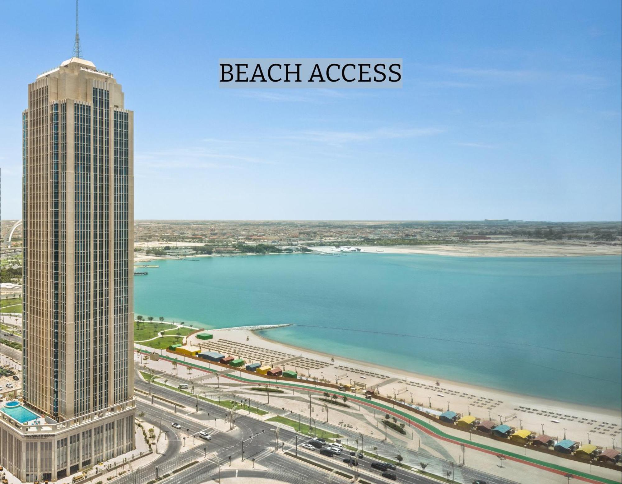 Wyndham Grand Doha West Bay Beach Exterior photo Beach access